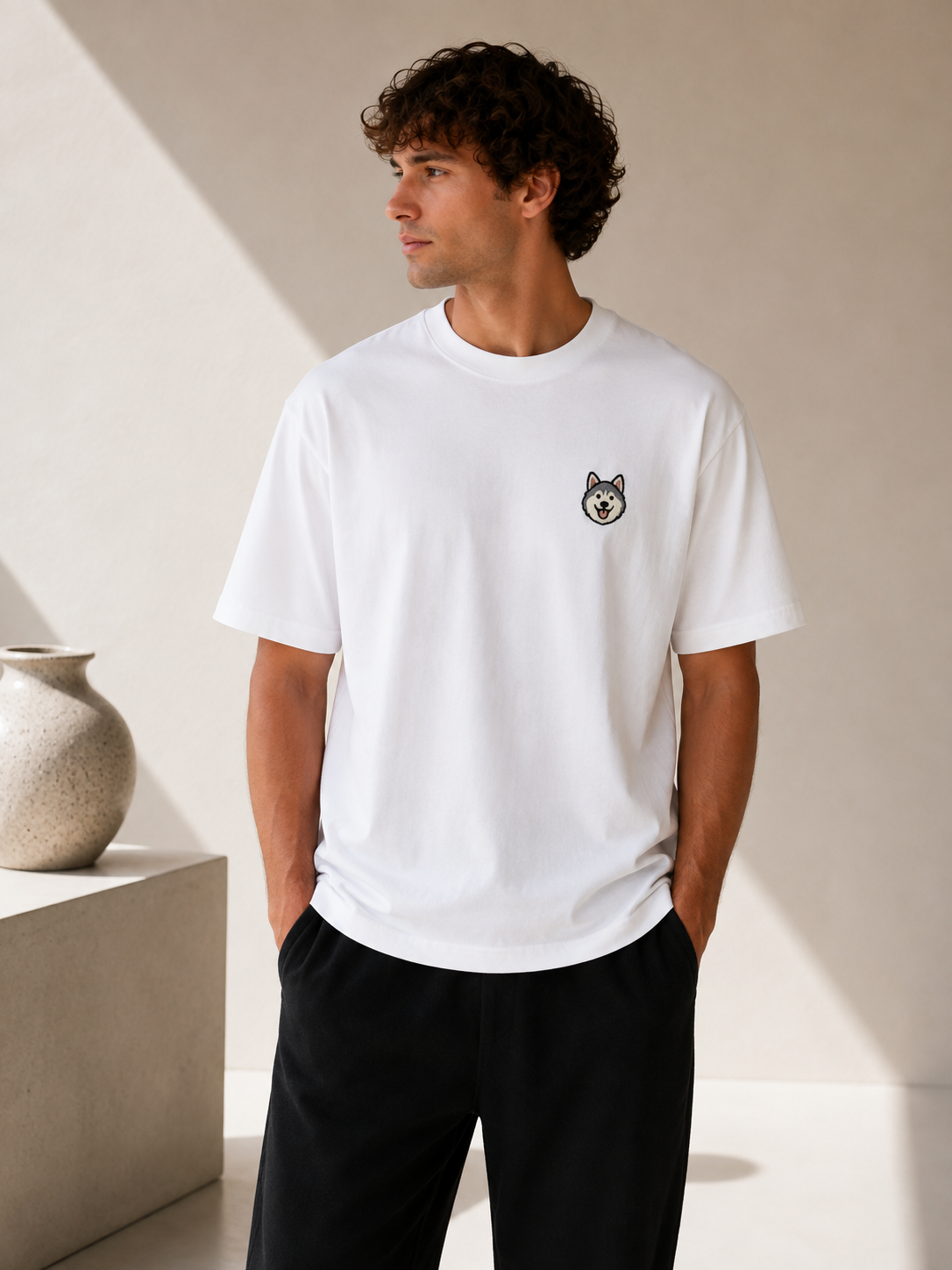 T-shirt brodé chien homme